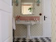 The Gardener Bathroom